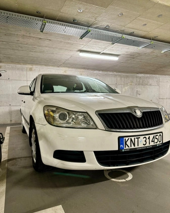 Skoda Octavia cena 13500 przebieg: 333000, rok produkcji 2011 z Bielsko-Biała małe 154